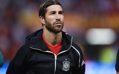 欧皇体育讨论-德巴斯特替补上场立即发挥作用